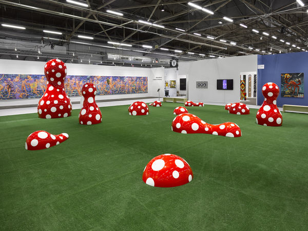 ArtNews reports on the genesis of Yayoi Kusama's Guidepost to the New World