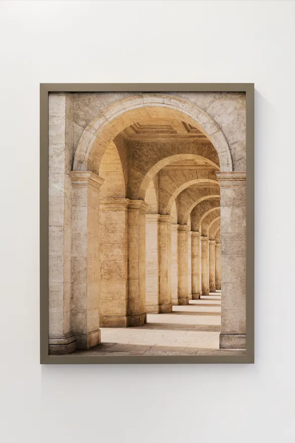 Silvia Camporesi, Shimmering Cinecittà, 2024, Inkjet print on Hahnemühle FineArt Pearl paper mounted on Dibond, painted wooden frame, UV70 museum glass. Edition: 1/5 + 2 A.P, cm 80 × 60 (framed: cm 84 × 64). Ph. Roberto Apa Courtesy of the artist and z2o Sara Zanin