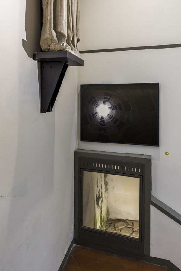 Traces, Ibrahim Ahmed, Evgeny Antufiev, Silvia Camporesi, Kaarina Kaikkonen, Giovanni Kronenberg, Beatrice Pediconi, Nazzarena Poli Maramotti, curated by Marina Dacci, Civic Medieval Museum, Bologna