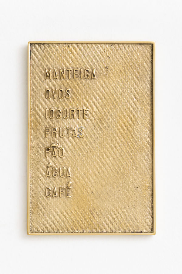 Ivan Grilo Manteiga, ovos, iogurte, frutas, pão, água, café, 2025 Bronze 20 x 13 cm