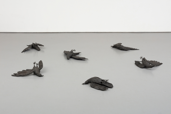 Kiki Smith Six Crows1995 Bronze Six pieces, dimensions variable