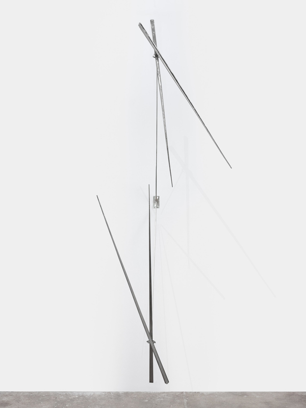 George Rickey, Column of Four Lines with Gimbals II (Wall), 1979
