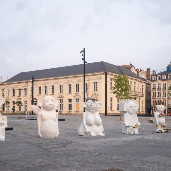 Olaf Breuning | Commission