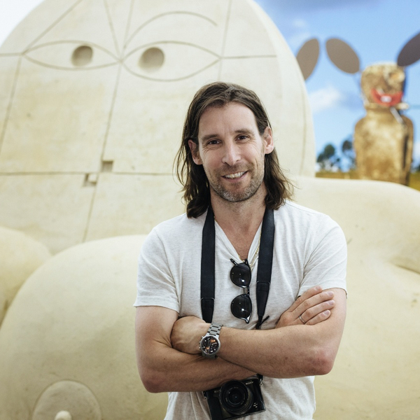 Olaf Breuning | Public Installation