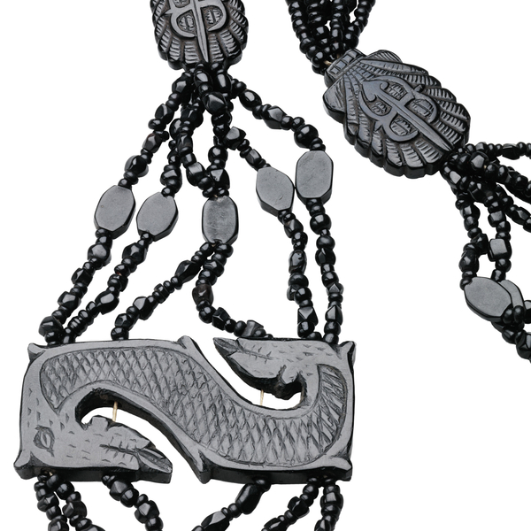 Worn by abbesses along the pilgrimage route, often from noble families, the two collars are made of carved jet beads that are faceted in diamond, octagonal, rectangular and “S” shapes and polished.