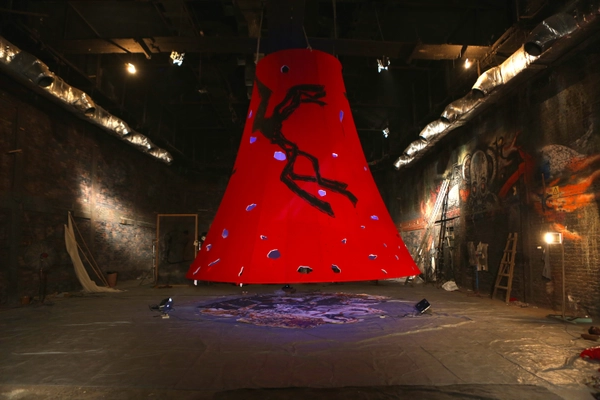 In the Toxic Lanes of Your Cities, 2014