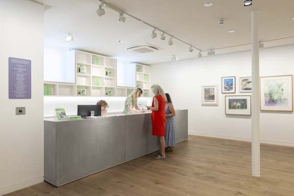 Ground floor gallery reception desk