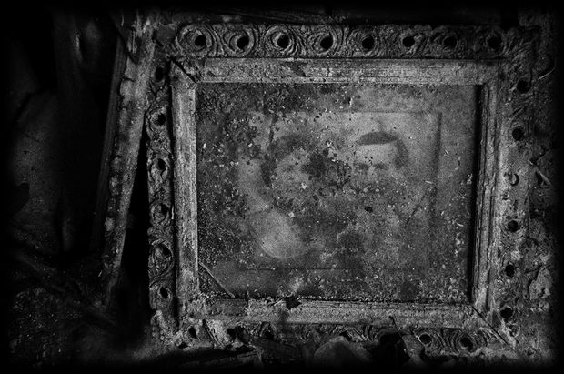 Antonio Margolles, From the Series, " Arrival to Failure", 2014