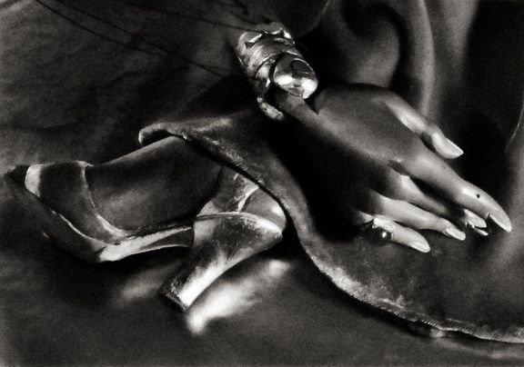 Ruth Bernhard, Puppet Hand & Foot, 1938
