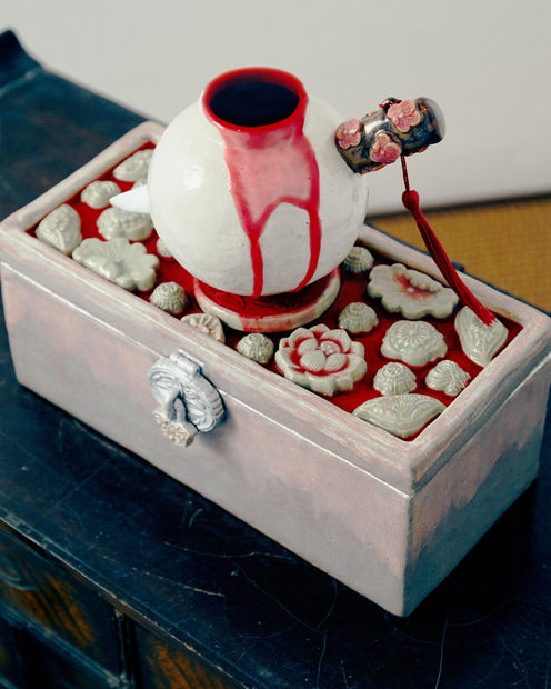 Shayne Phua, The Ornamented Knife confronts the Pure, Unadorned Moon, 2024