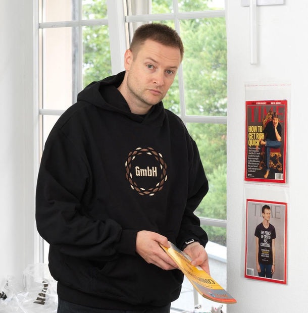 Denny's work has been the subject of solo exhibitions at Hannover Kunstverein, Hannover, Germany; Frans Masereel Centrum, Kasterlee, Belgium; Heidelberger...