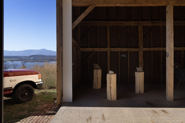 A decade after Not&iacute;cias de Am&eacute;rica, Nazareth has returned to its endpoint: the Hudson River. In his months as the...