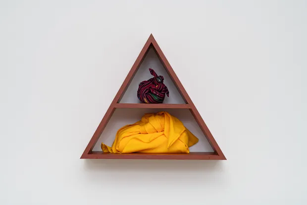 A N T O N I O P I C H I L L Á “Lo oculto”, 2008 madeira e...