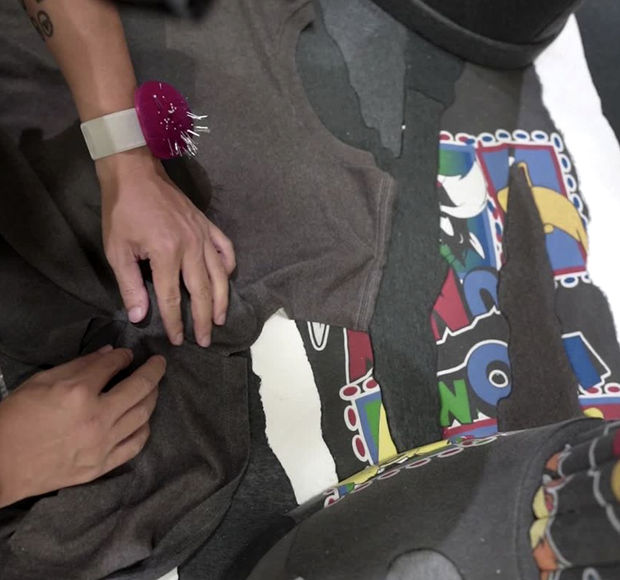 關於 Re. 系列, 一個透過二手衣物作為媒材的系列