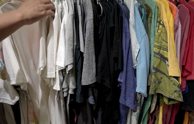 關於 Re. 系列, 一個透過二手衣物作為媒材的系列