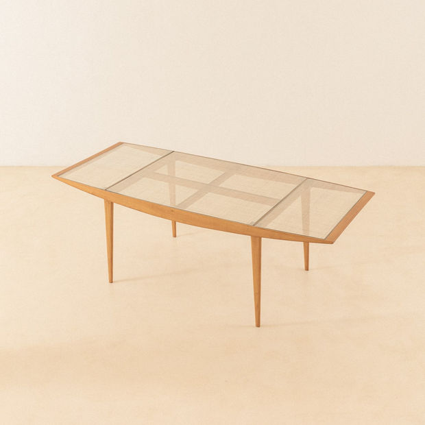 Following the same design of other dining tables produced by Forma S.A. Móveis e Objetos de Arte, this one has...
