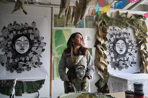 The Boston Globe, The Guatemalan printmaker who leaves an impression — on plantain leaves