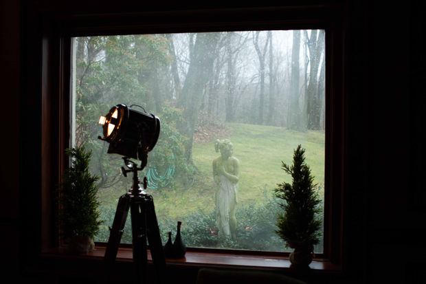 The Poetic Stillness of Manuel Alberto Claro, Exploring the Cinematic Depth of Life in a Single Frame