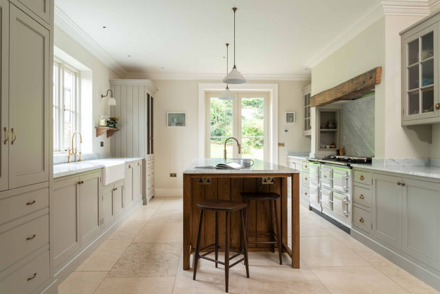 CONSULTANCY SERVICES Our services are flexible and can be tailored to suit individual needs or full projects. PRIVATE ART ADVISORY...