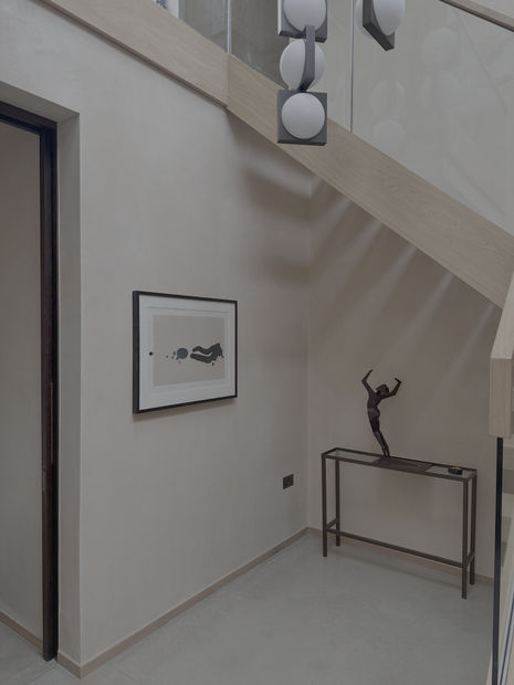 Art Sourcing for Design Projects