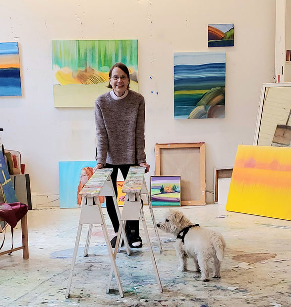 Elizabeth Osborne, a prominent figure in Philadelphia's art scene, has distinguished herself with her diverse explorations in painting. Born and...