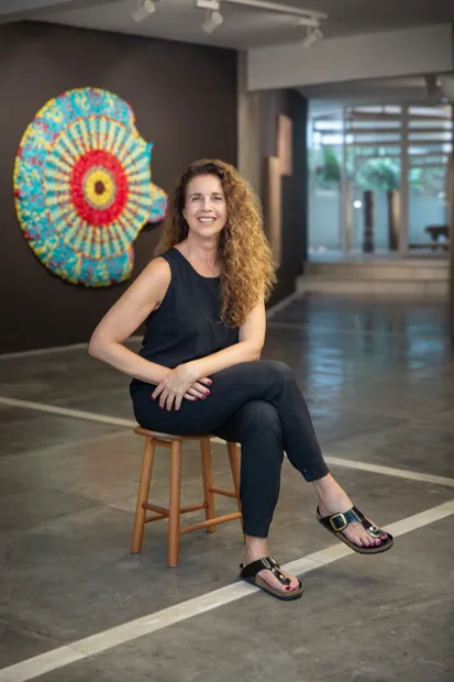 Carmo Johnson, Fundadora e Diretora