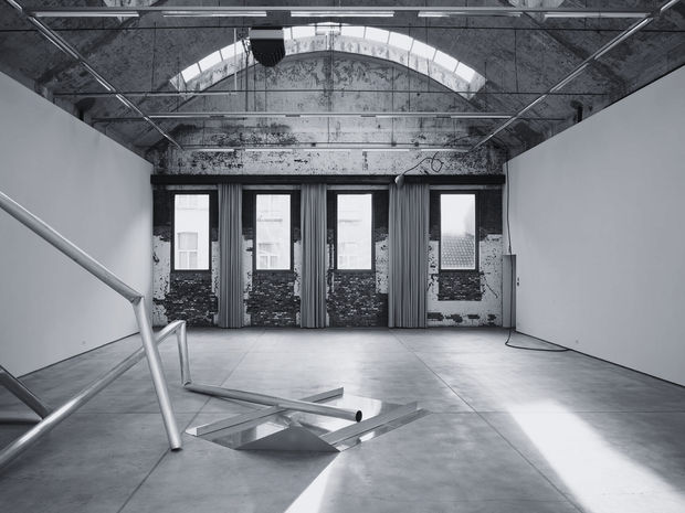 2007, Opening of the Brussels space