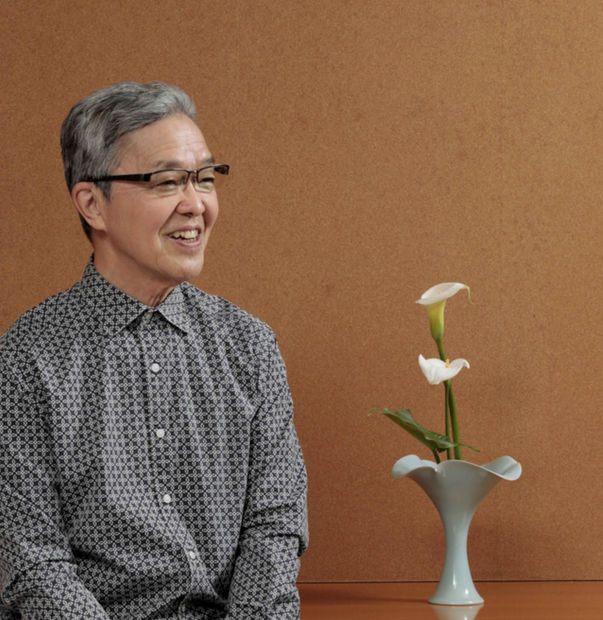 Born Ōiso, Kanagawa Prefecture, Japan As the third generation of a distinguished family of ceramists, KAWASE SHINOBU is now regarded...