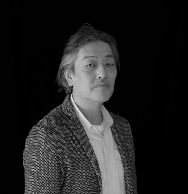 Born 1967, Japan The eldest son of celebrated ceramist Wakao Toshisada (Important Intangible Cultural Property of Gifu Prefecture for shino...