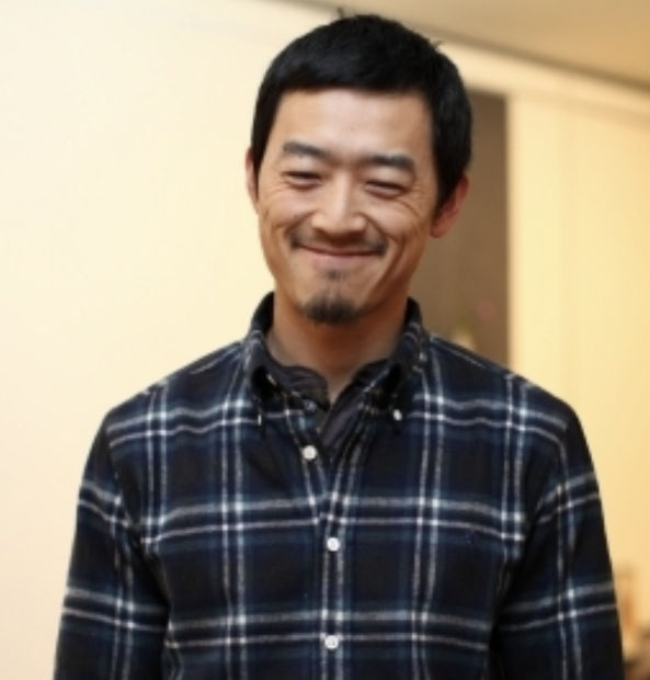 Born 1976, Nara Prefecture, Japan TSUJIMURA KAI is the second son of one of the most gifted potters active in...