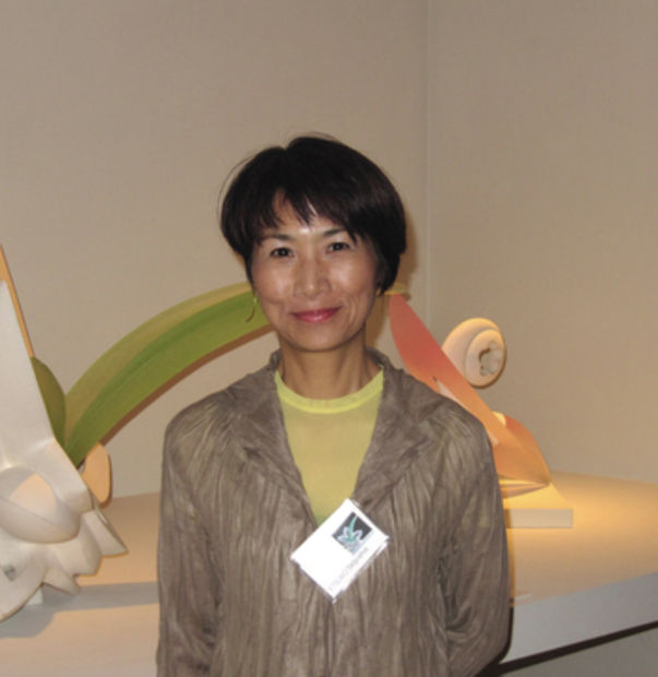 Born 1959, Osaka, Japan A graduate of Osaka University of Arts who studied under Yanagihara Mutsuo (b. 1934), TASHIMA ETSUKO...