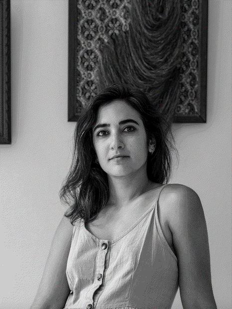 Golnaz Payani is a Franco-Iranian multidisciplinary artist born in Tehran in 1986. After obtaining her Bachelor's degree in Painting from...