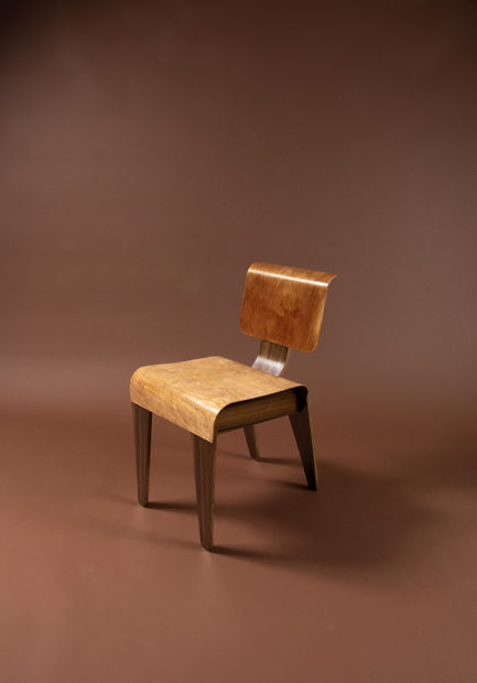 Marcel Breuer was amongst a handful of Bauhaus designers who emigrated to London from Germany in 1936. One of the...