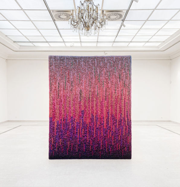 Zhuang Hong-Yi, « The flower is so dominant in my works, because they are a universal and unifying symbol for...