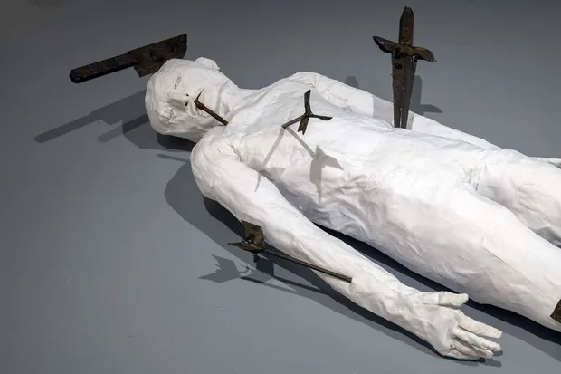 Fernanda Núñez featured in Artishock for the exhibition 'Ritos corpóreos', NEWS | Santiago, Chile