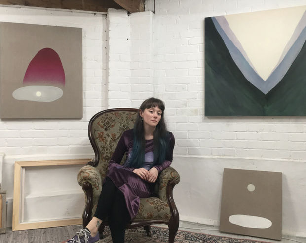 Hanna Luxton (b. 1986, London, UK) works and lives in Essex in England. She received an MA in Fine Art...