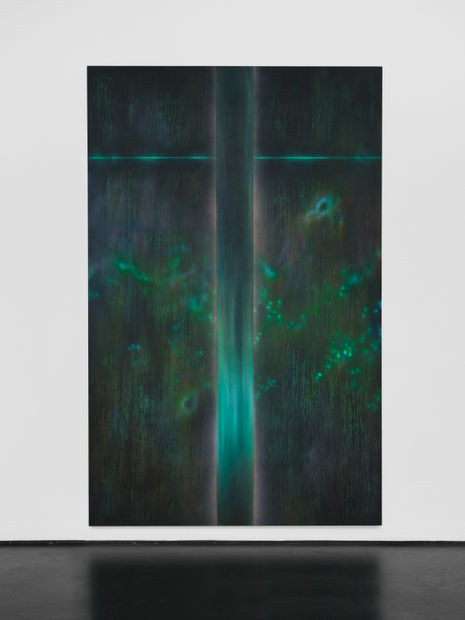 In den für die Ausstellung entstandenen Leinwänden greift Natacha Donzé architektonische Elemente, wie Türen und Portale auf, die durch ihre...