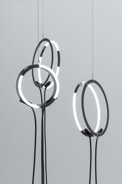 &bdquo;Der Betrachter begegnet sich durch den Spiegel selbst, w&auml;hrend er im Objekt steht. Das ist mehr als nur ein normales...