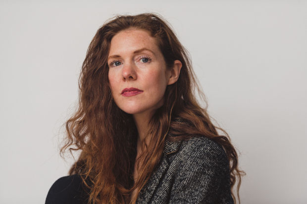 Helga D&oacute;r&oacute;thea Fannon (*1984 in G&ouml;teborg, SE) ist eine isl&auml;ndisch-britische multimedial arbeitende K&uuml;nstlerin, deren Filme zarte Erz&auml;hlungen mit fiktiven Inhalten...