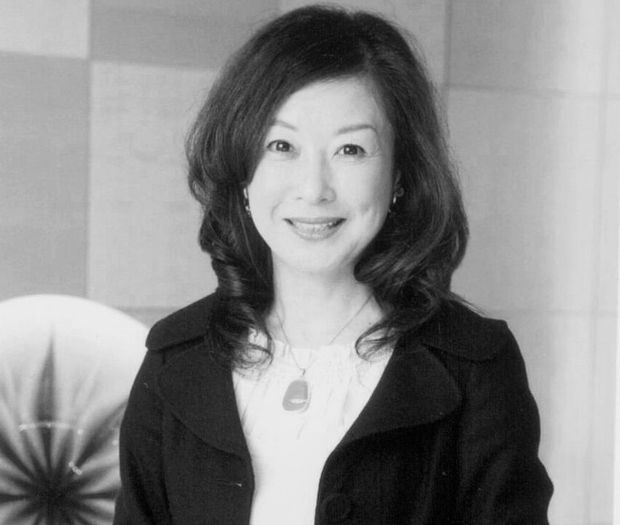 Tokuda Yasokichi IV (b. 1961)