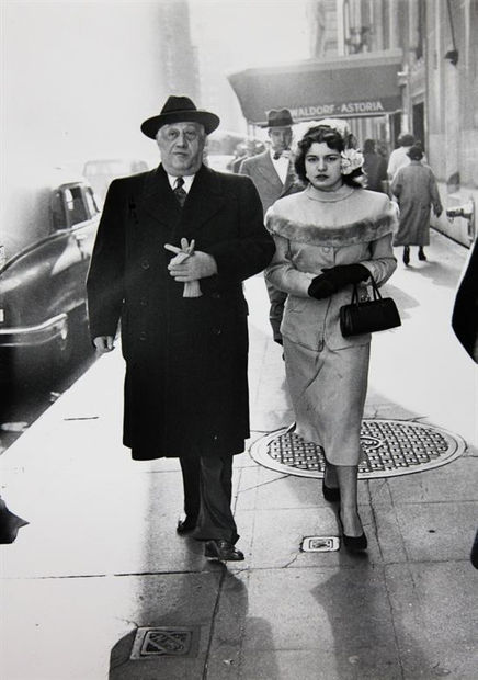 Louis Faurer (United States, 1916-2001), Warbucks, Lexington at 49th – 50th, New York City, 1952