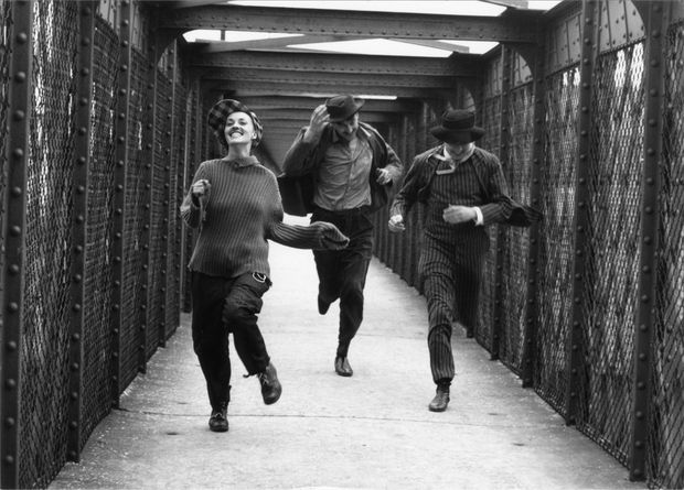 Raymond Cauchetier, Jules et Jim, course Charenton- le-pont, 1961 (Printed 2020)