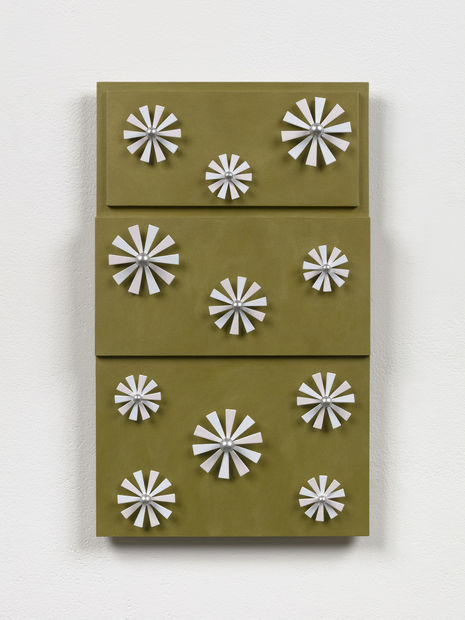 Lisa Williamson's sculpture with flower panels.