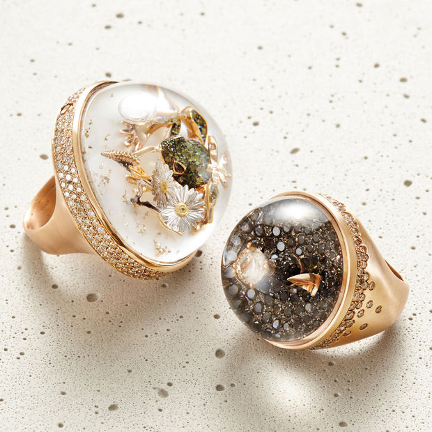 18 months of study combined with the Swiss watchman heritage to make the crystalline surface of the sapphire glass strong...