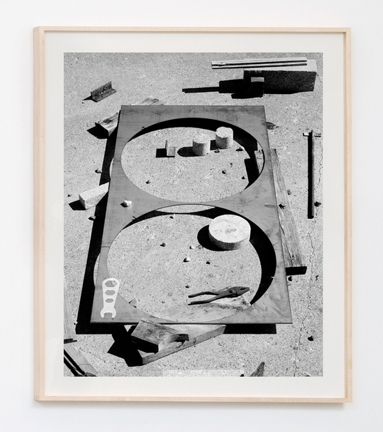 Matthew Porter, Circles, Pebbles, Steel, 2015