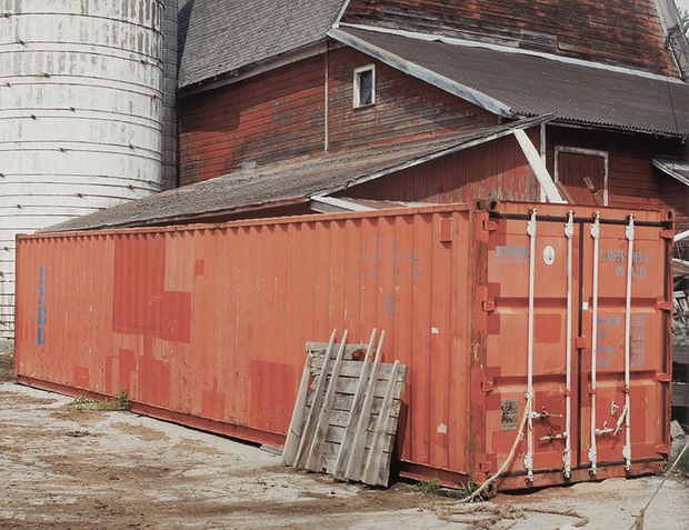 James Welling, Container, Hawthorne Valley Farm, Ghent, NY, 2003