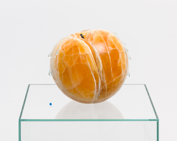 Nevine Mahmoud, Fruit (Wet chord), 2020