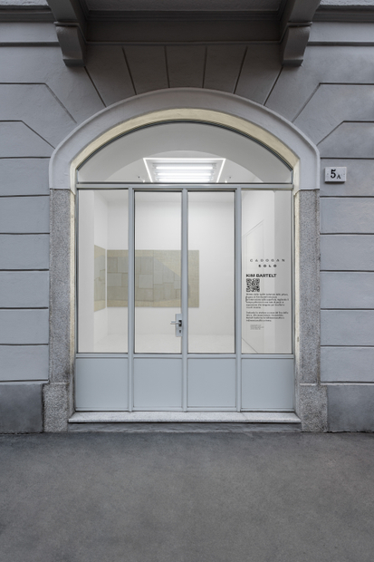 Cadogan Gallery is delighted to announce Blinds, Kim Bartelt's new exhibition at Cadogan Solo, Milan. Committed to and challenged by...