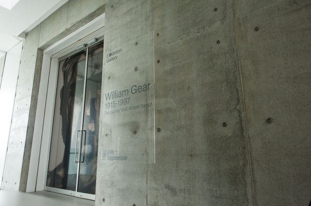 Piano Nobile loans works to William Gear exhibition