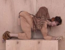 CAMELOPS FEMINA par Olaf Breuning